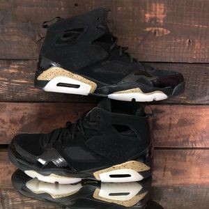 Jordan flight club ‘91 Black/Gold/White size 11M